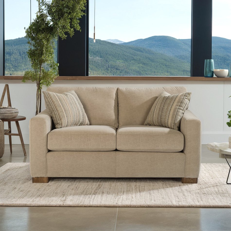 Bryant Loveseat