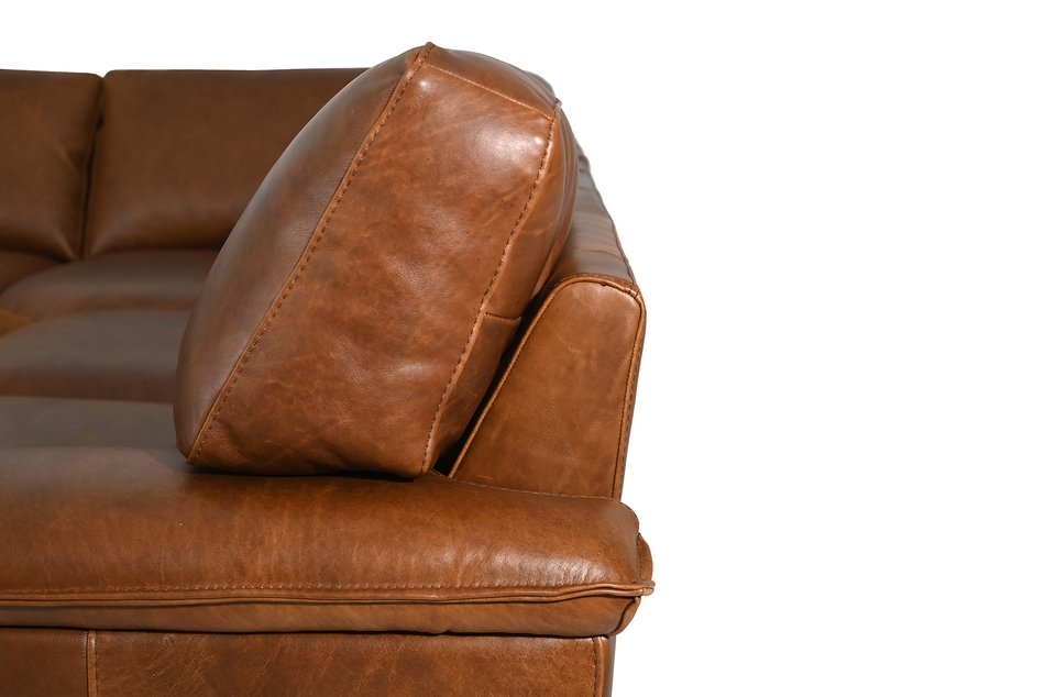 Leon 4 Piece Sectional