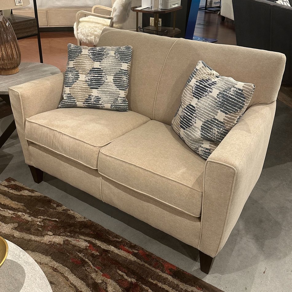Digby Loveseat