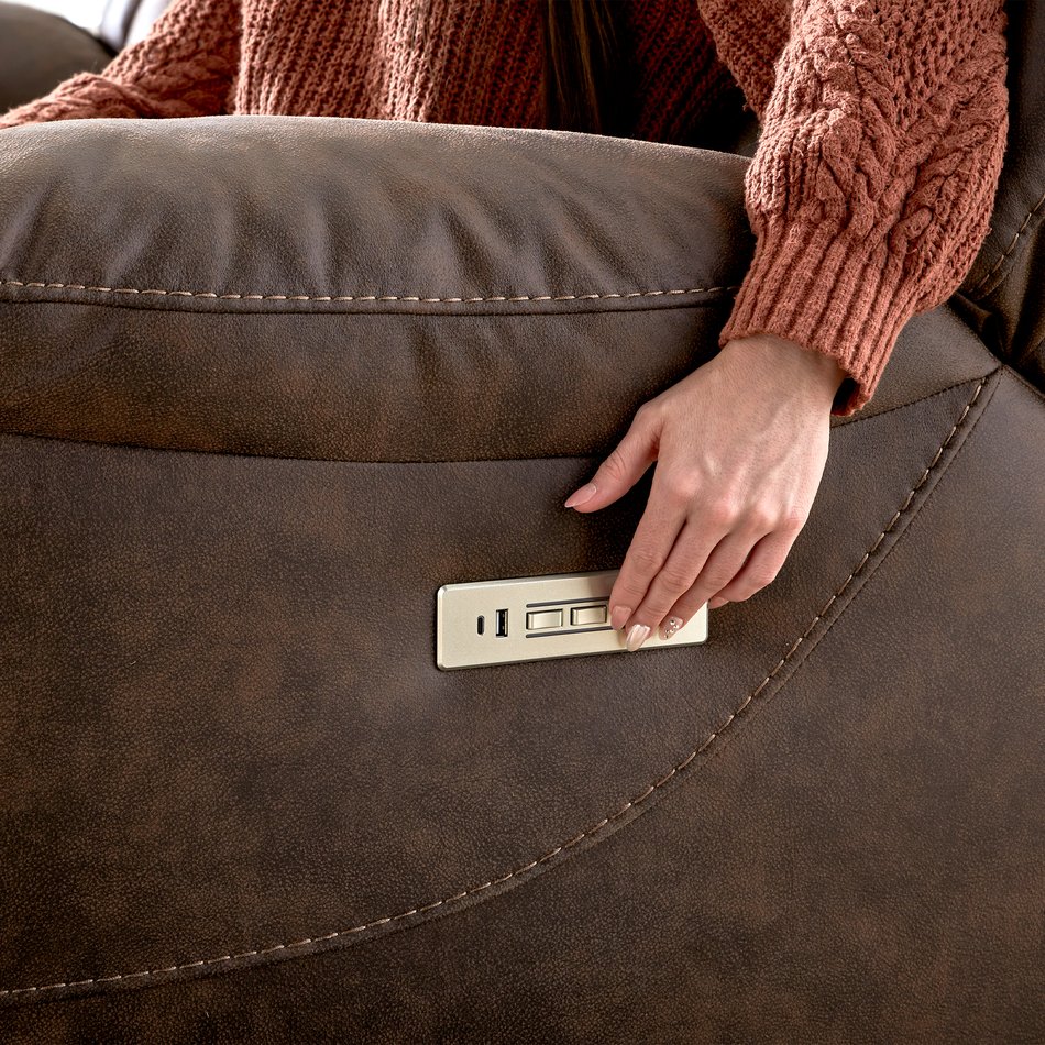 Skywalker Power Loveseat With Console