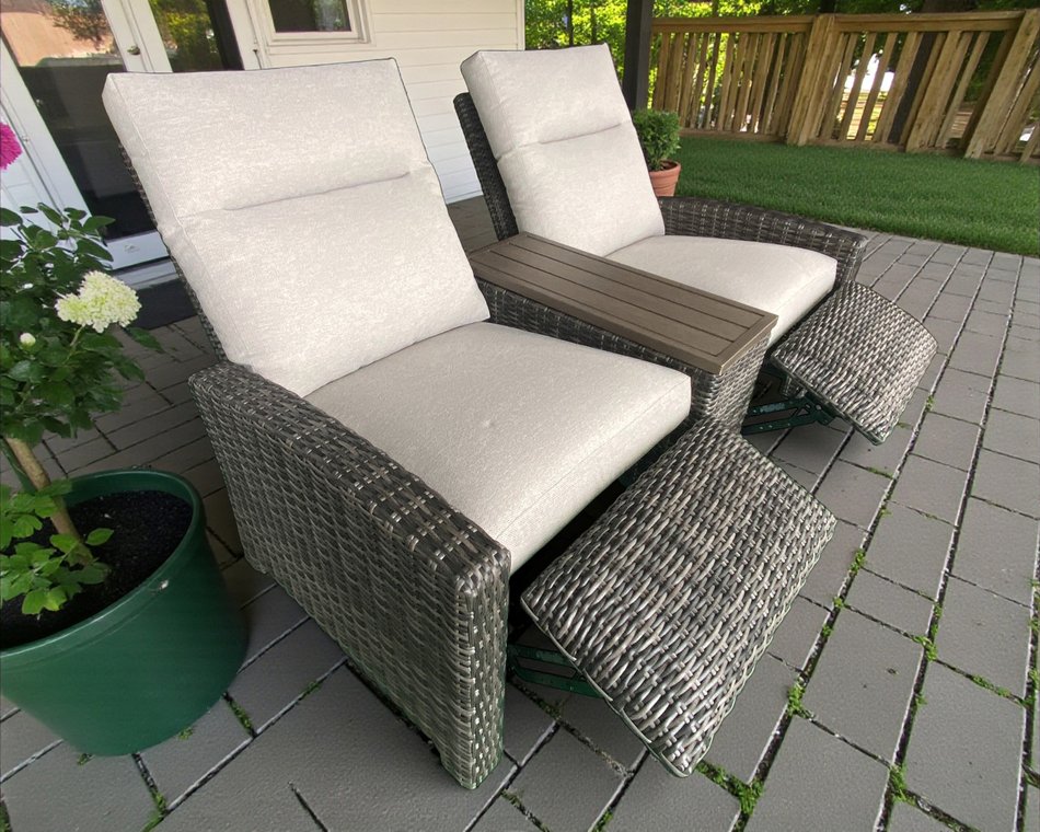 Como Outdoor Reclining Loveseat