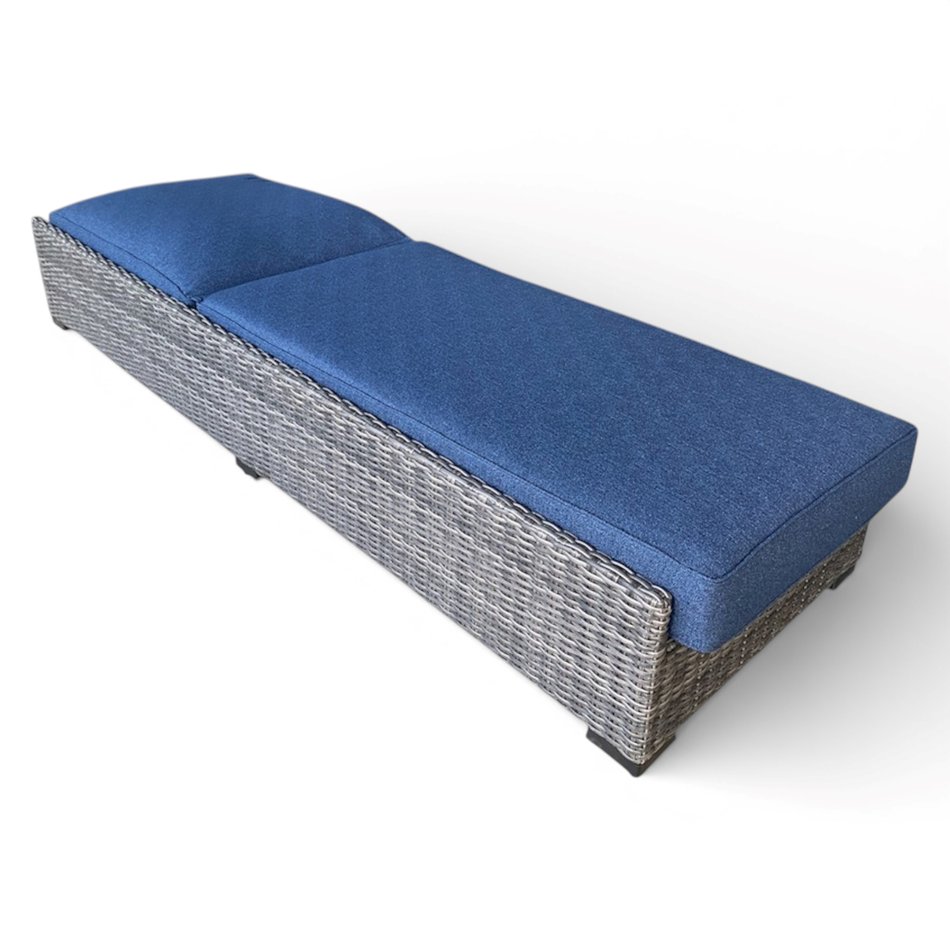 Essex Outdoor Chaise Lounge