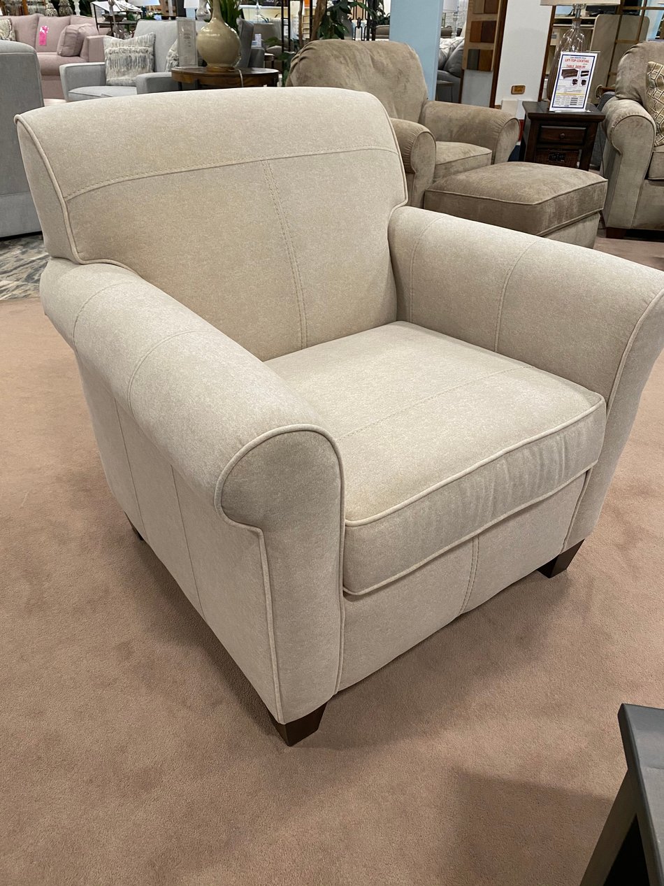 Dana Chair