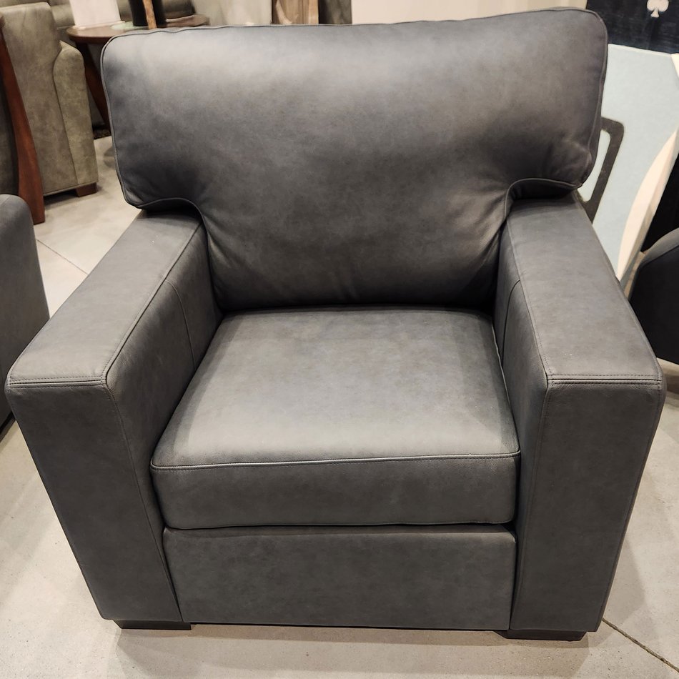 Sona Chair