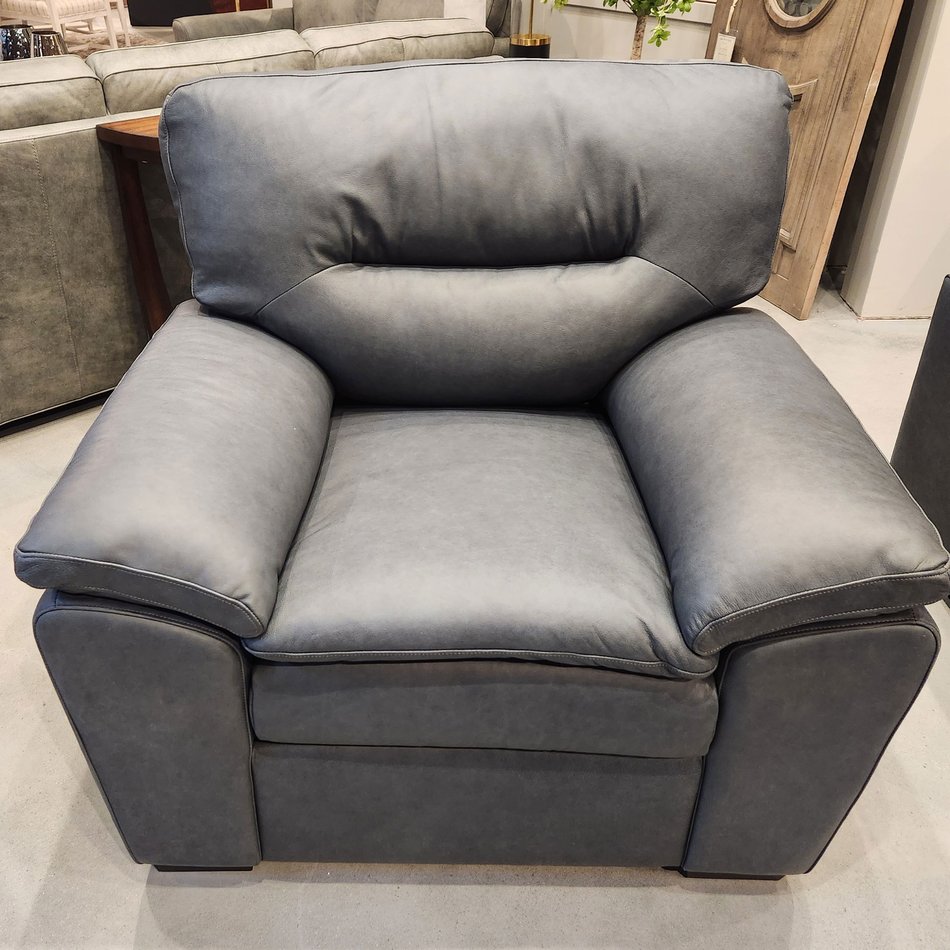 Sona Chair