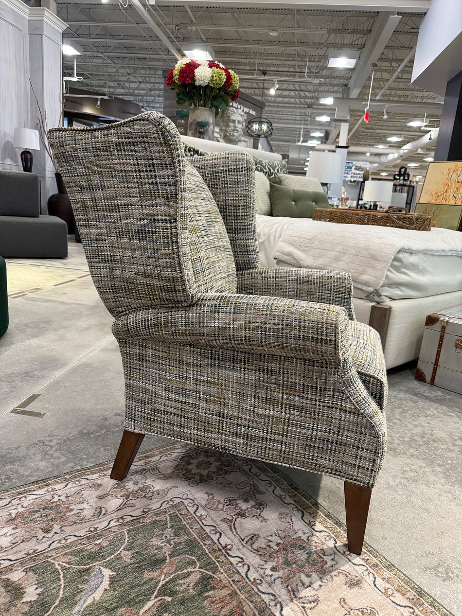 Ezra Pushback Recliner