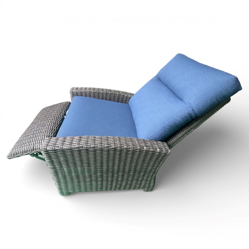 Como Outdoor Recliner