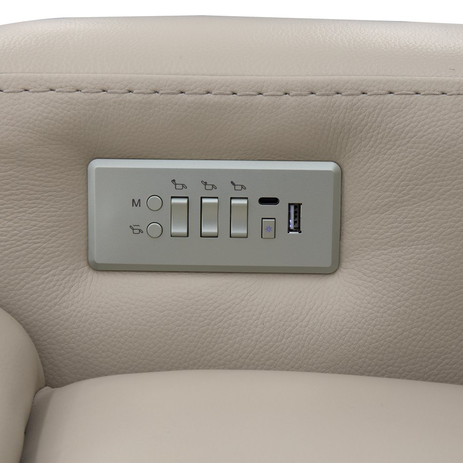 Commander Power Recliner w/Sound