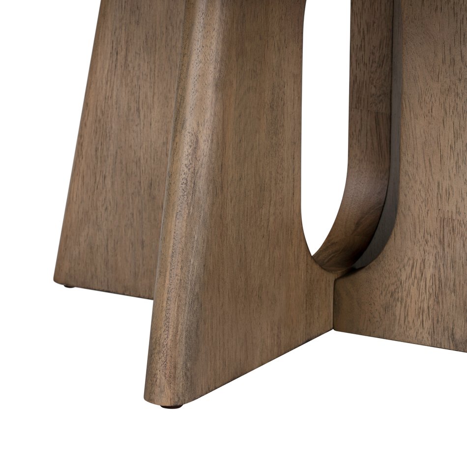 Round Cocktail Table