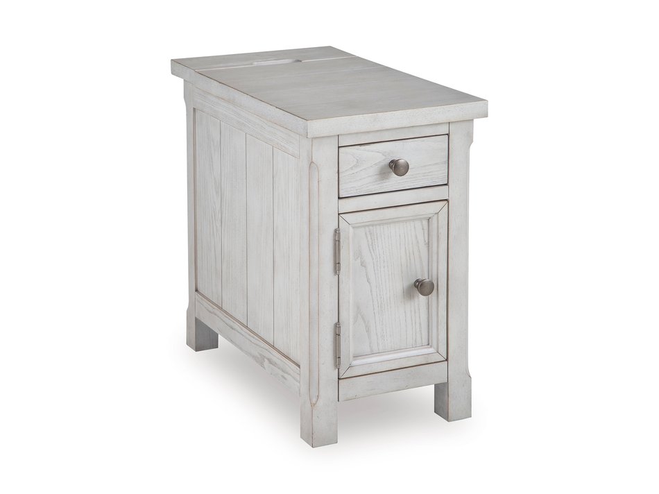 Robbinsdale Chairside Table