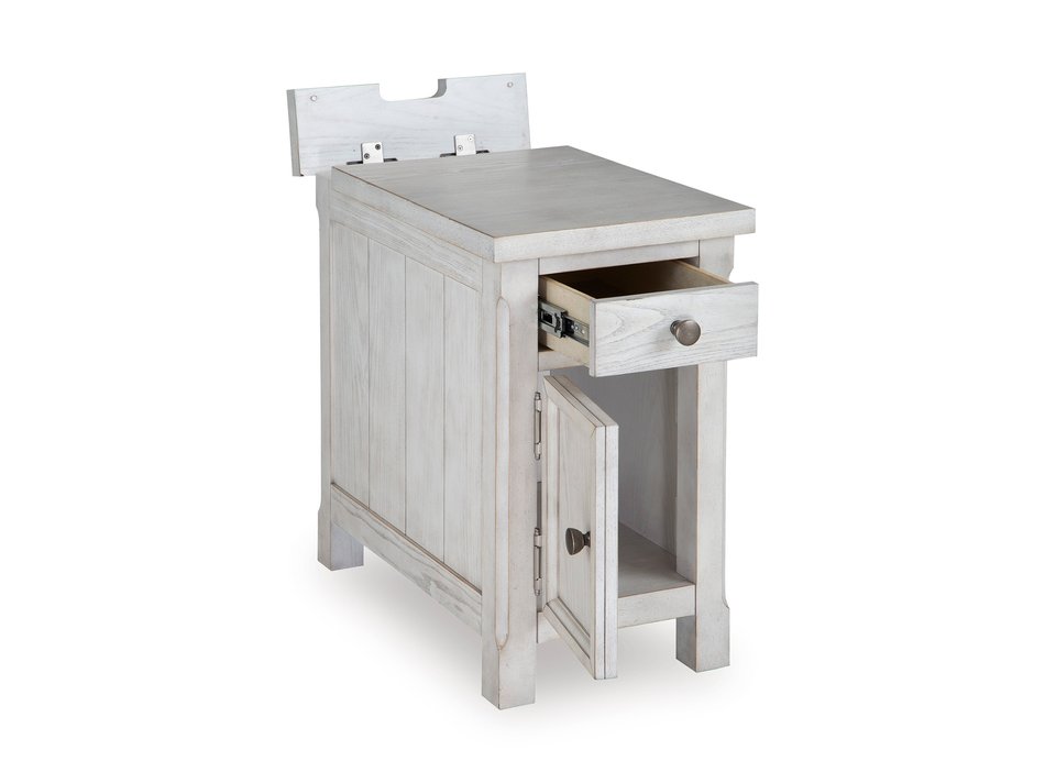 Robbinsdale Chairside Table