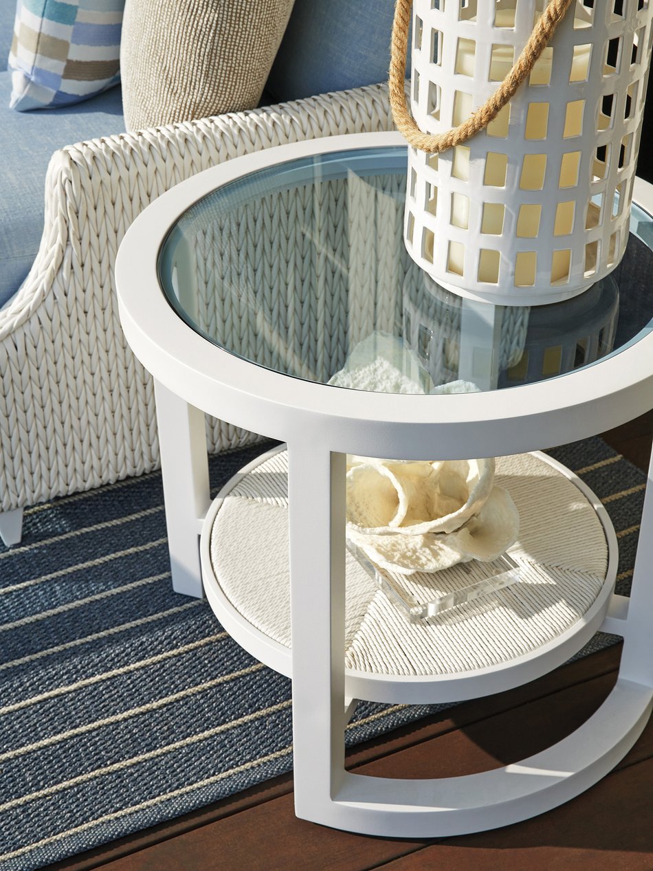 Ocean Breeze Prominade Accent Table