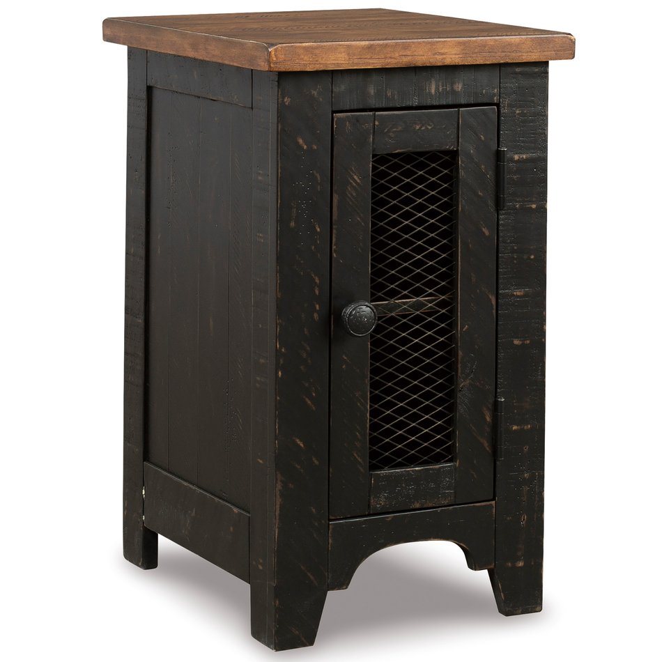 Valebeck Chairside Table