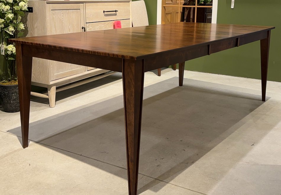 Arietta Table