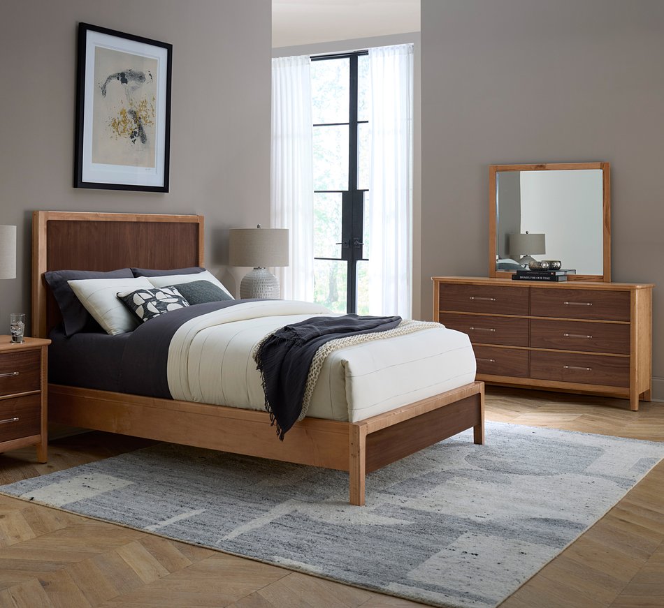 NordHaven 4 Piece King Panel Bedroom