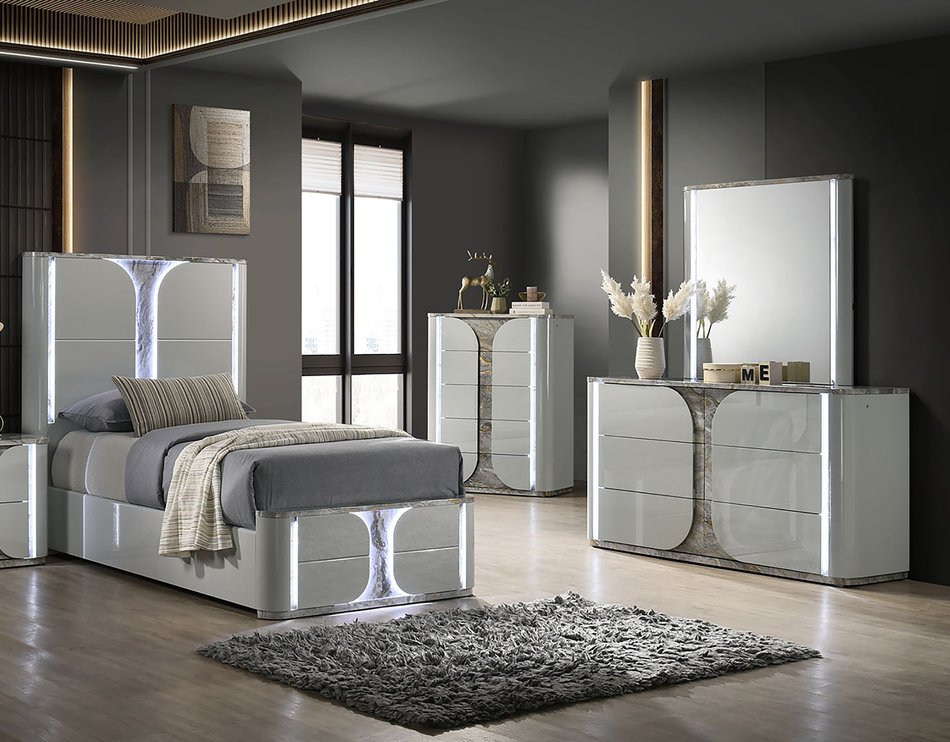 4 Piece Full Bedroom