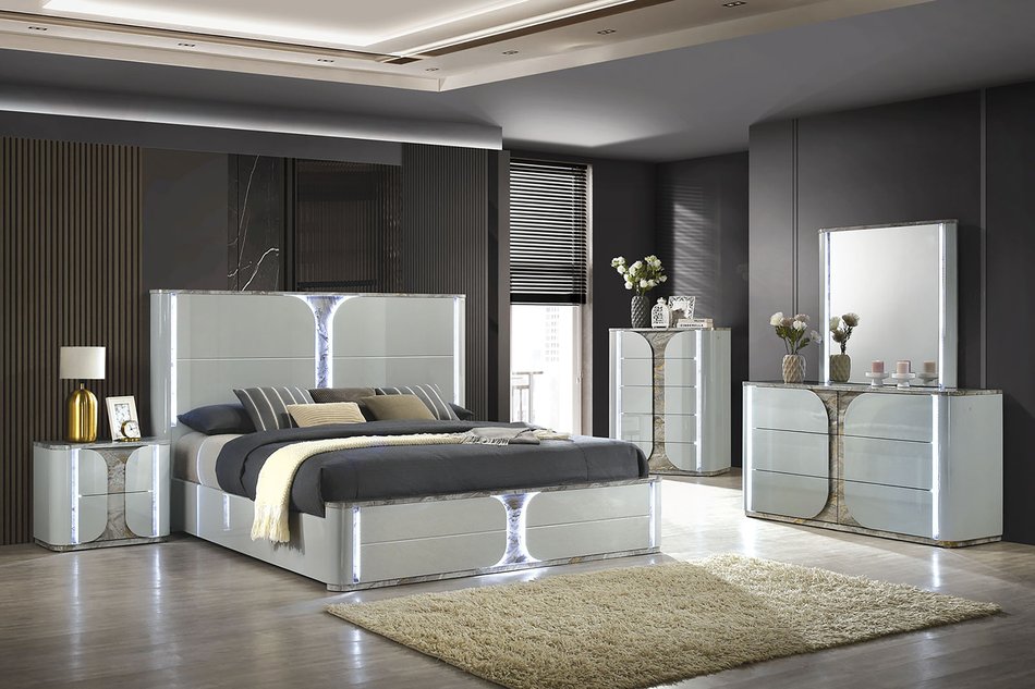 5 Piece King Bedroom