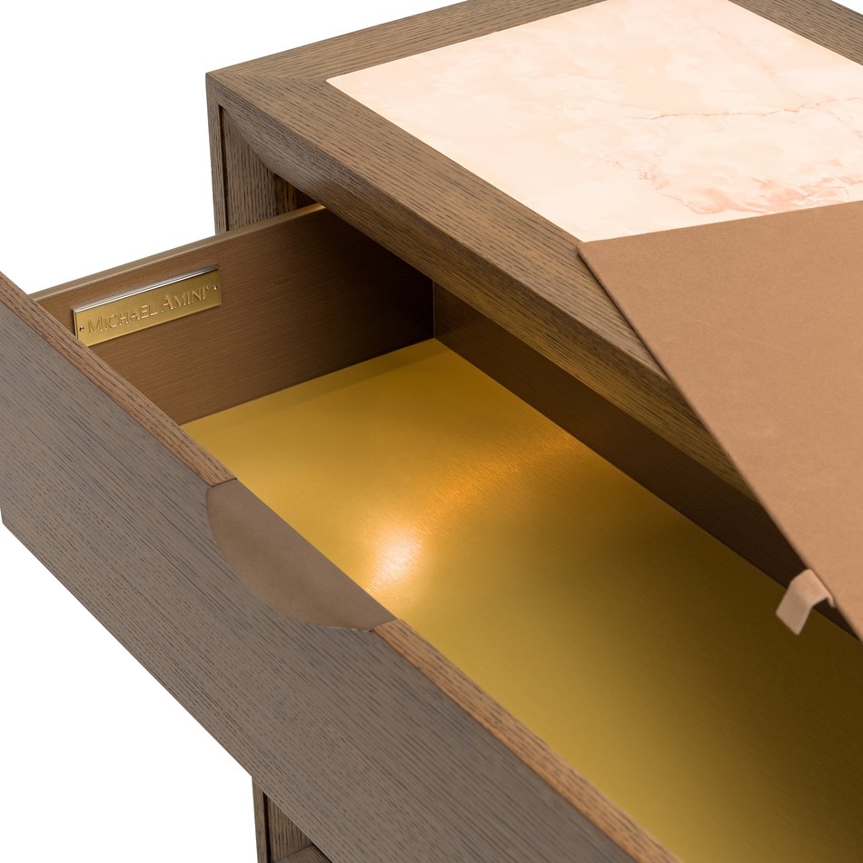 Portrait Dresser