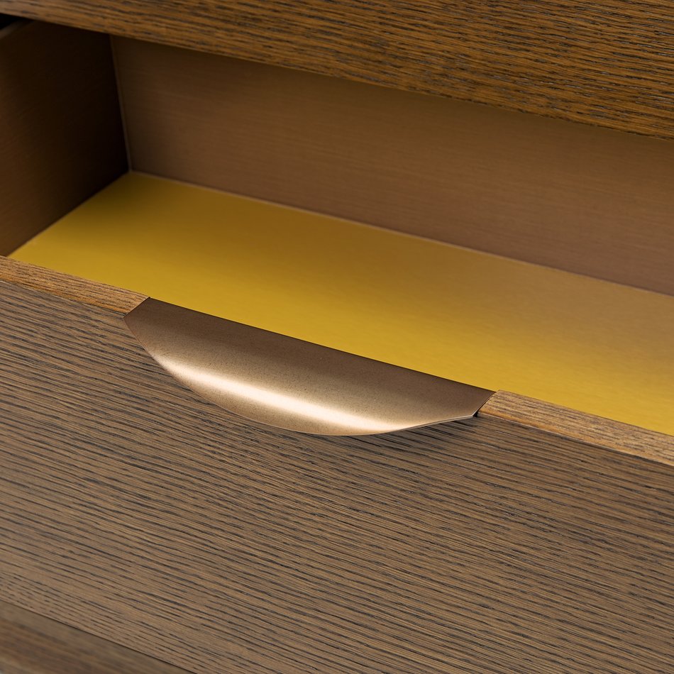 Portrait Dresser