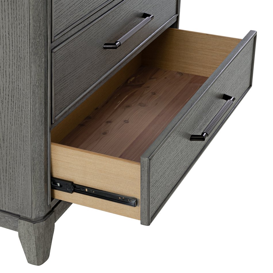Knightsbridge Chest