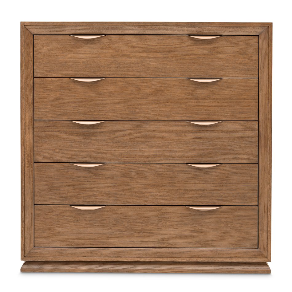 Portrait Chest