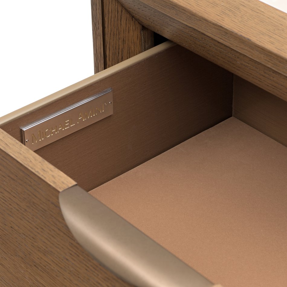 Portrait Chest