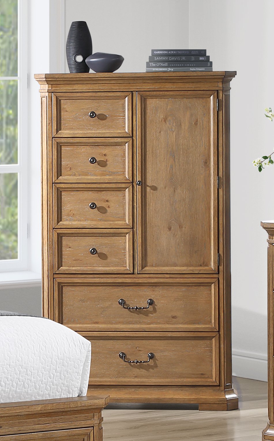 Gentlemen's Chest