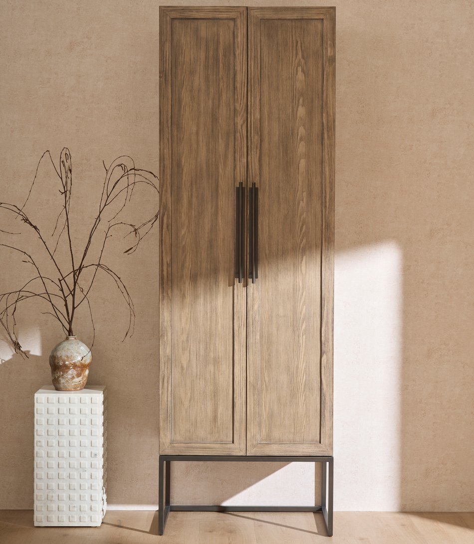 Dwell Cabinet