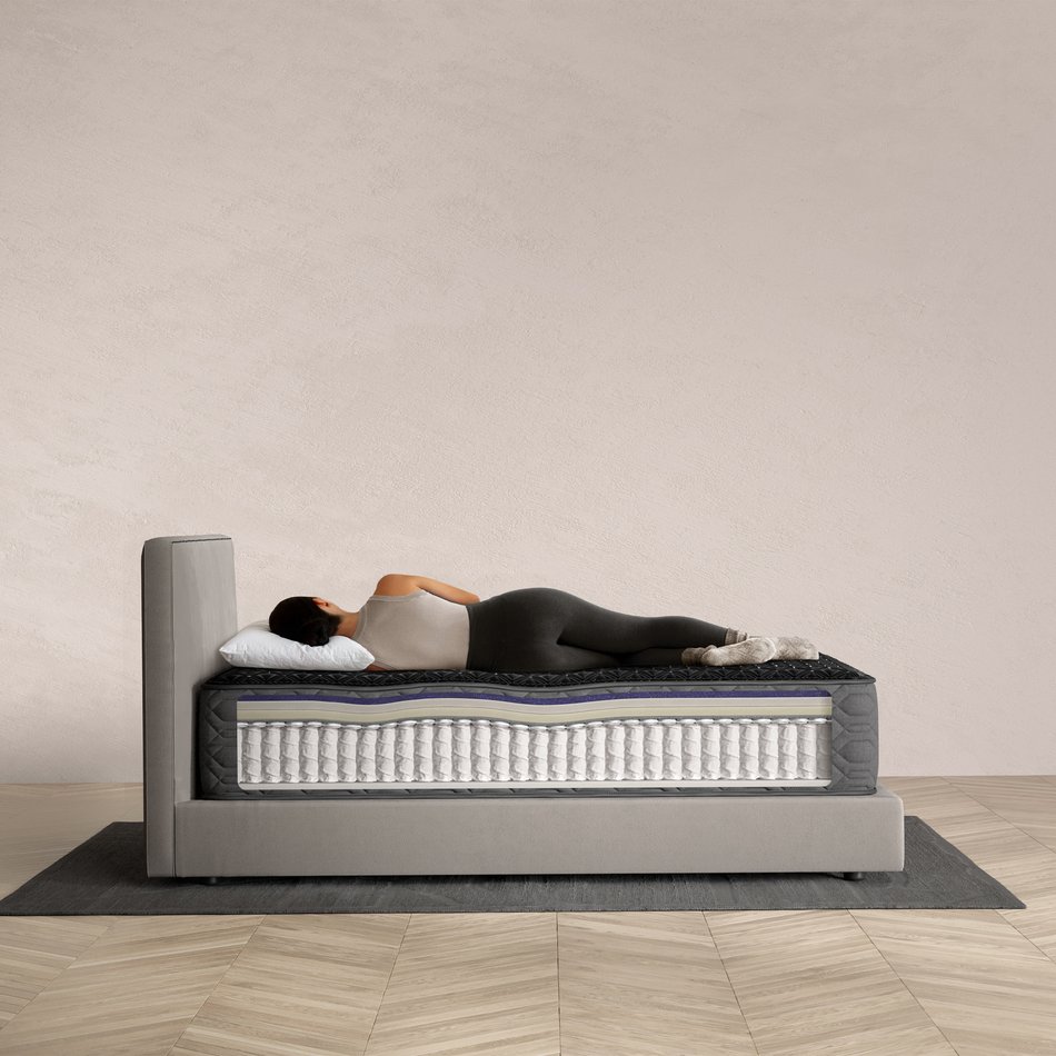 Beautyrest Black Hybrid Series Three Hybrid Medium Full Mattress