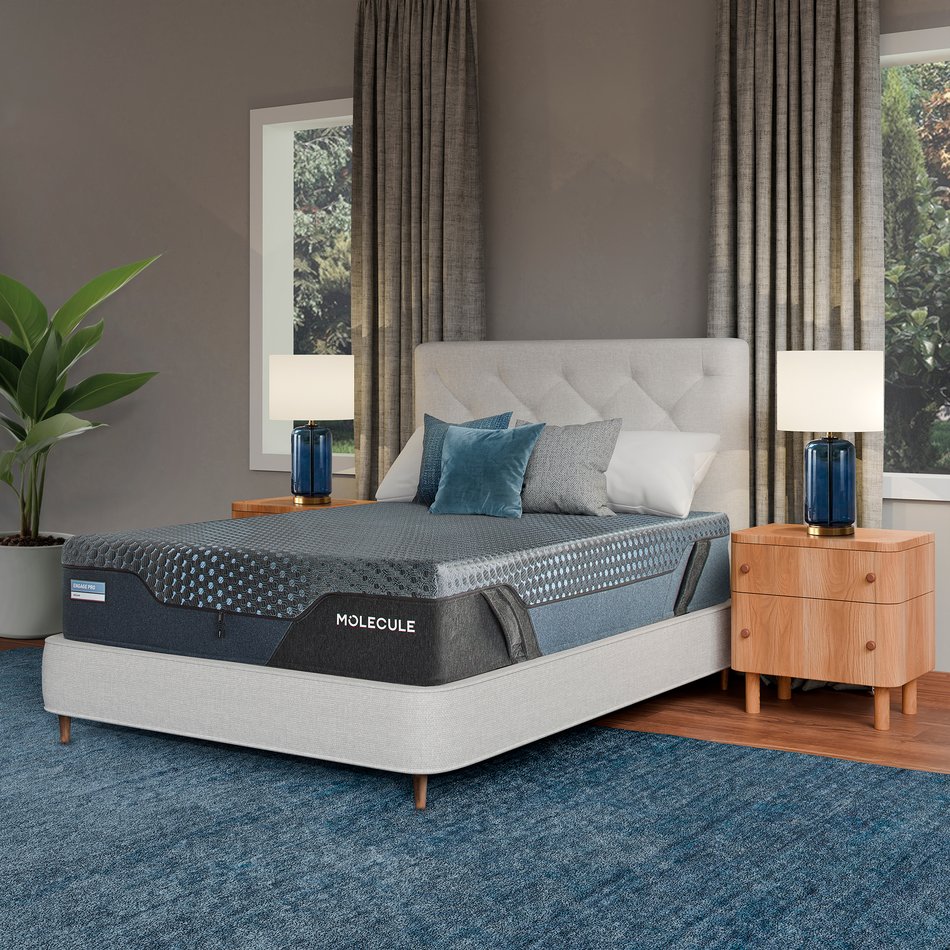 Molecule Engage Pro Medium Medium Queen Mattress