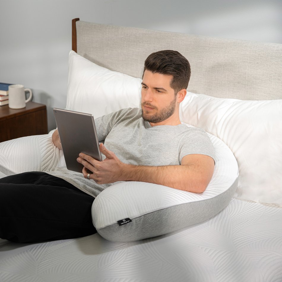 Helping Hand Body Pillow / Pregnancy Pillow