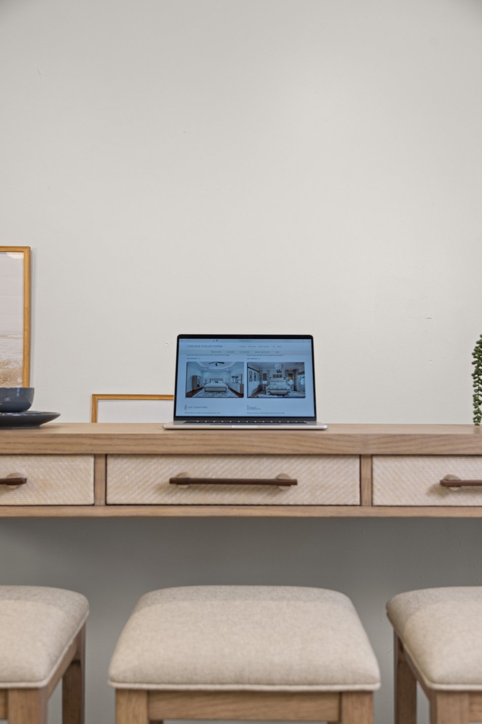 Rio Vista 4 Piece Console Bar
