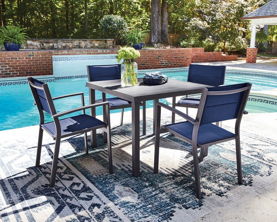 Point Bonita 5 Piece Outdoor Dining Set